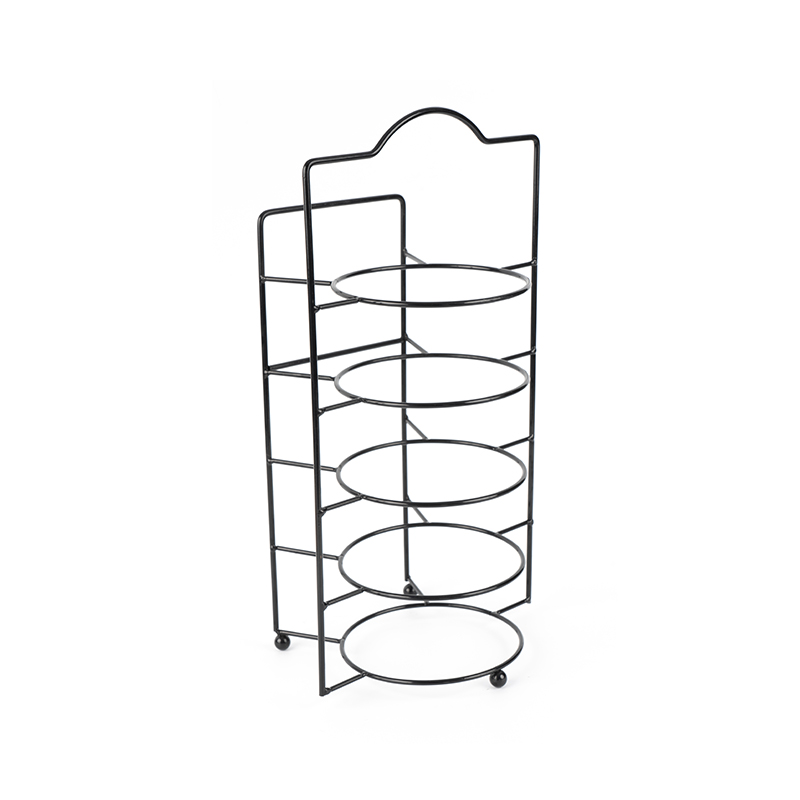 Serveringsstativ i nivå med skåler og fat