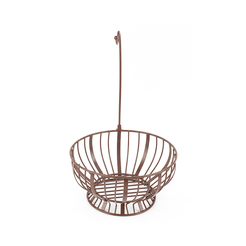 Fruktkurv med bananhenger til kjøkken