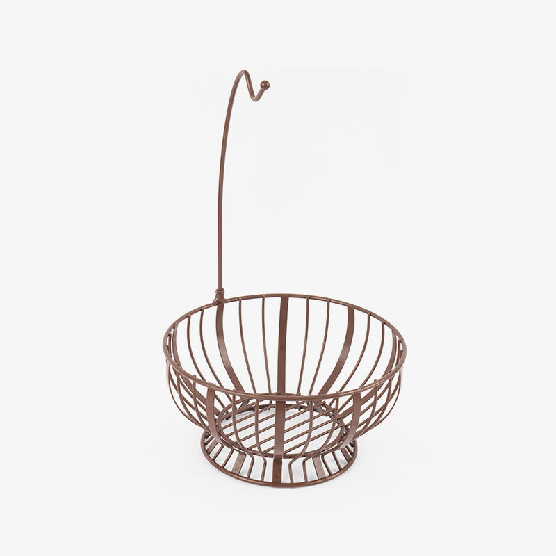 Fruktkurv med bananhenger til kjøkken